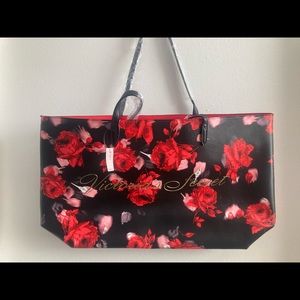 Victoria’s Secret side bag for women